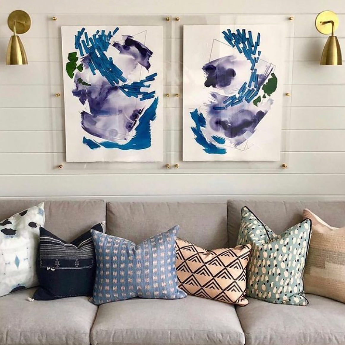 Modern UV-Grade Acrylic Floating Wall Frame
