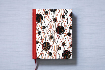 The Book of Printed Fabrics. From the 16th century until today (German, French, English)